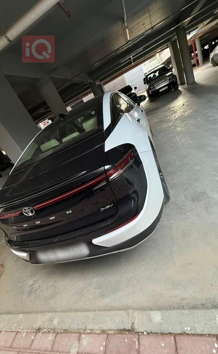 تويوتا كراون